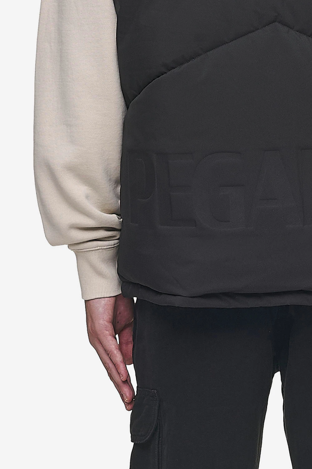 Leddy Oversized Puffer Vest Black 7 Leddy Oversized Puffer Vest Black - Image 7