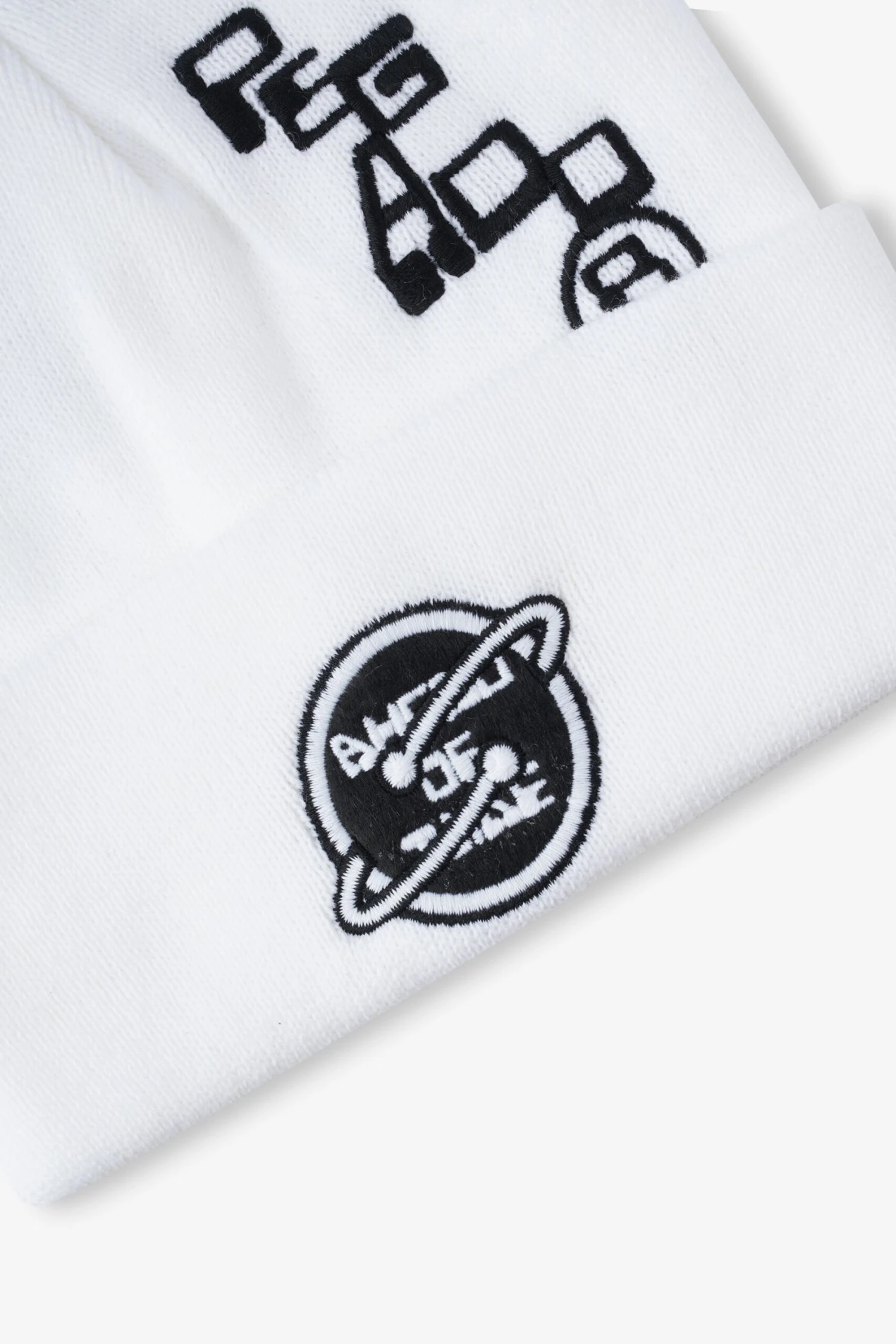 Pegador Danby Beanie White Black 2 Pegador Danby Beanie White Black - Image 2