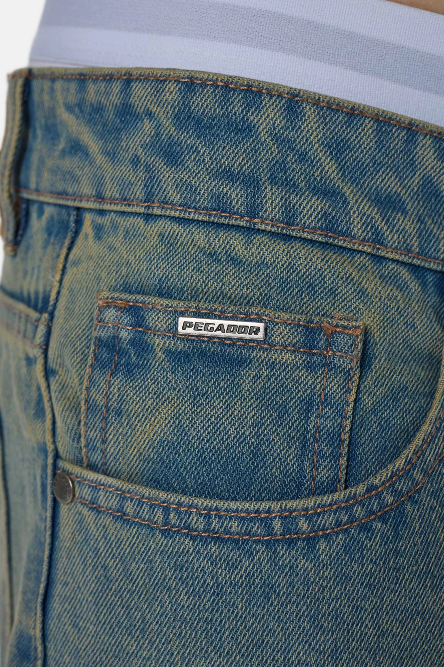 Baures Straight Jeans Washed Vintage Blue 5 Baures Straight Jeans Washed Vintage Blue - Image 5