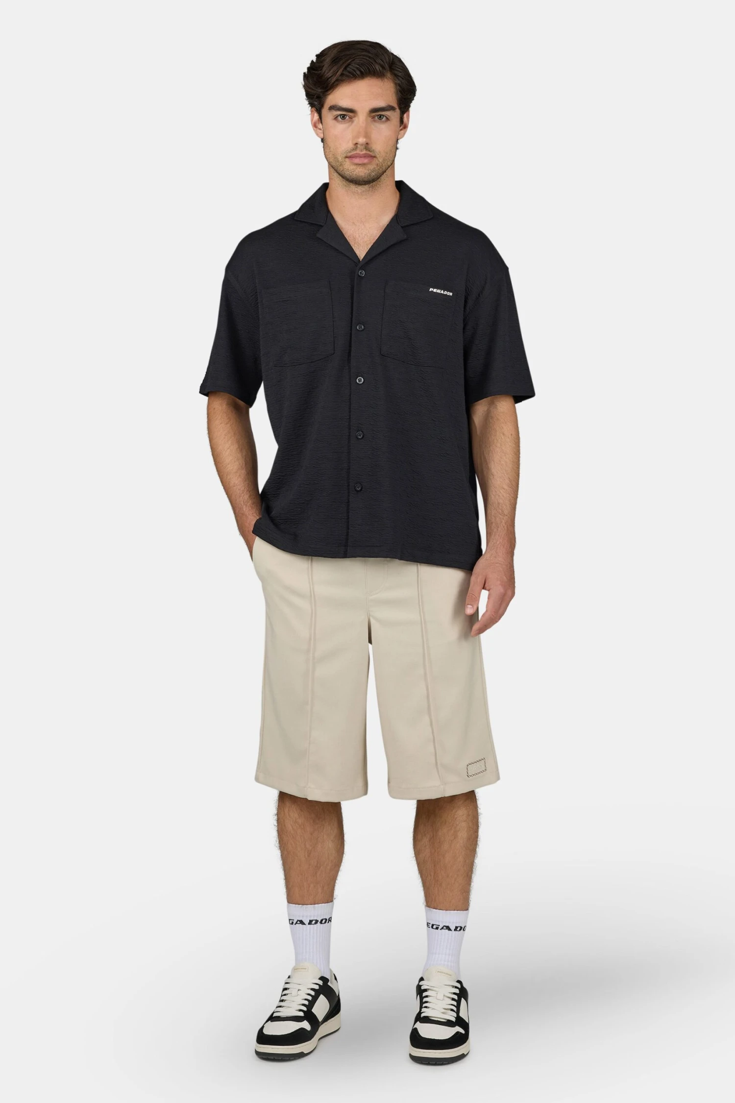 Cason Overknee Shorts Light Beige 2 Cason Overknee Shorts Light Beige - Image 2