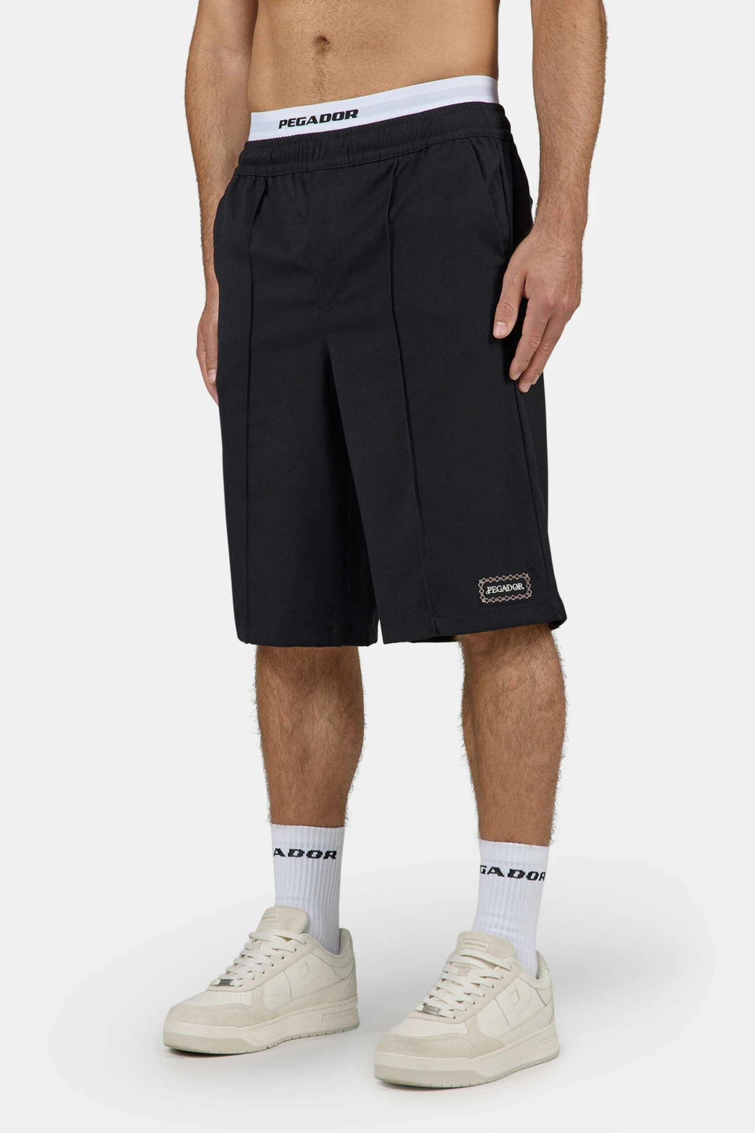 Cason Overknee Shorts Black 1 Cason Overknee Shorts Black