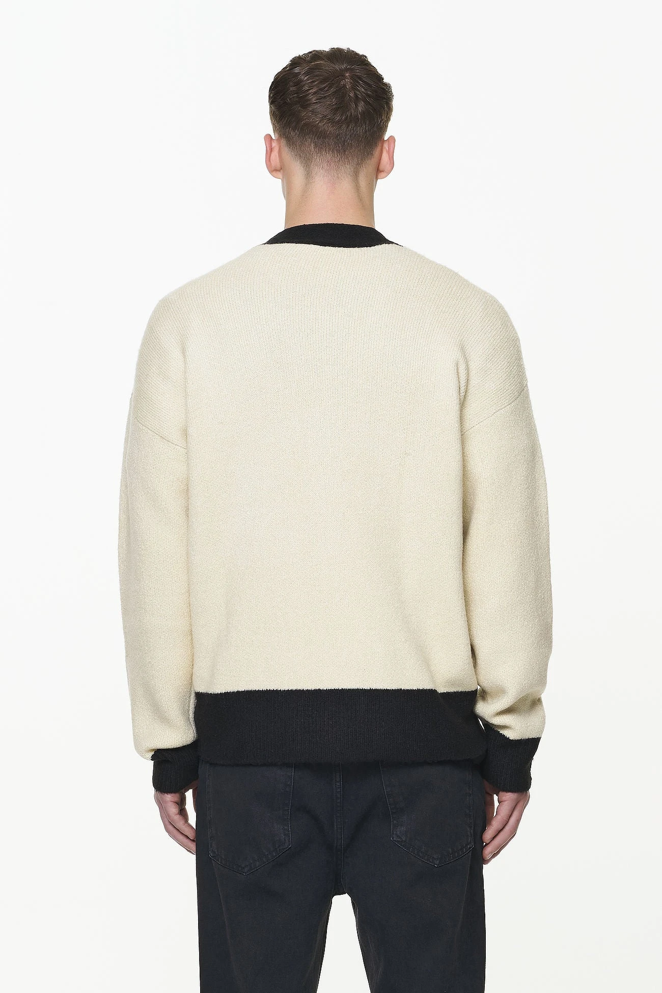 Unio Knit Cardigan Onyx Black Kingdom Beige 4 Unio Knit Cardigan Onyx Black Kingdom Beige - Image 4