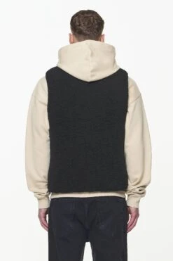 Orae Teddy Vest Onyx Black -Pegador Sale Store PGDR BUILD TO LAST E COMMERCE MENS7625 1