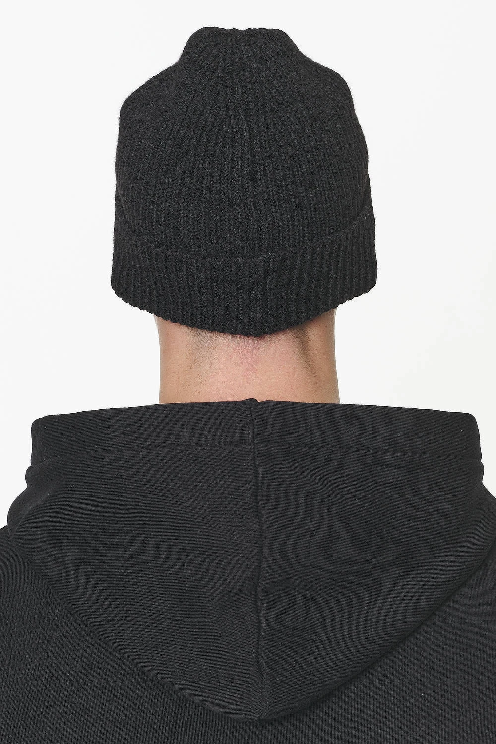 Zupra Beanie Onyx Black 3 Zupra Beanie Onyx Black - Image 3