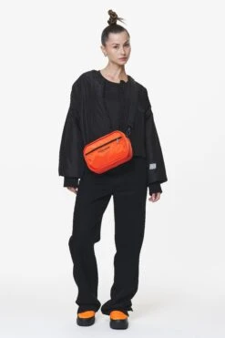 Insideout Cross Body Bag Black Signal Red -Pegador Sale Store PGDR DND E COMMERCE WMNS DAY 258226
