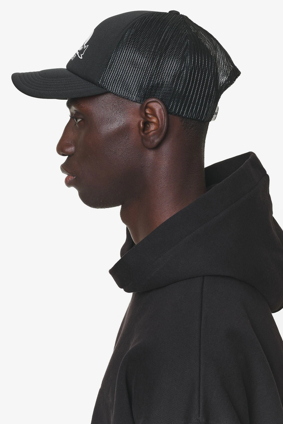 Pansy Trucker Cap Black 2 Pansy Trucker Cap Black - Image 2