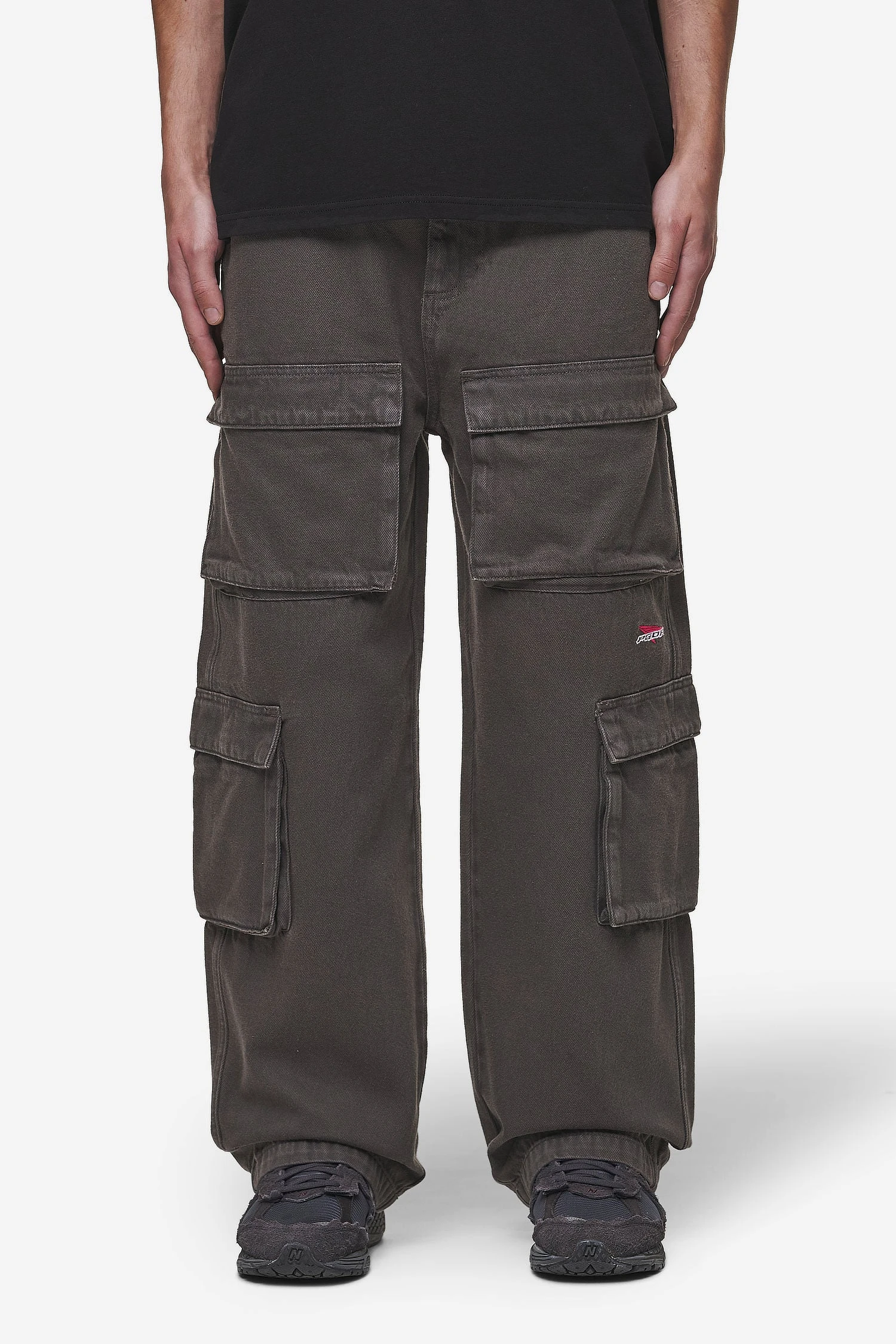 Penard Wide Cargo Pants Anthracite 1 Penard Wide Cargo Pants Anthracite