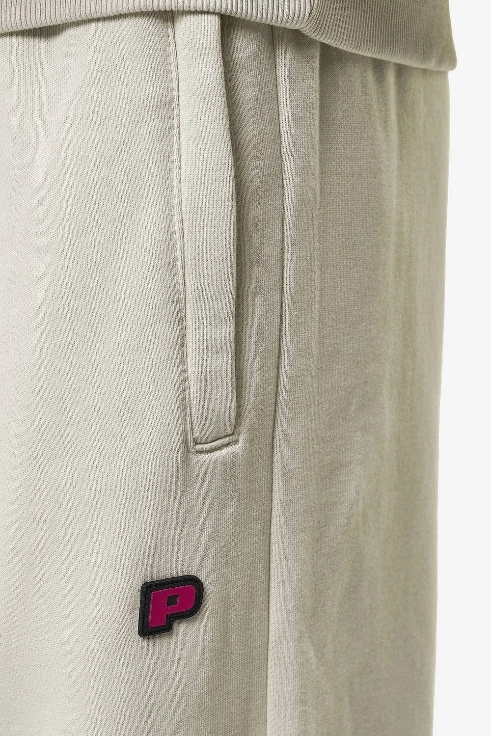 Leono Loose Sweat Pants Washed Light Beige Virtual Pink Gum 5 Leono Loose Sweat Pants Washed Light Beige Virtual Pink Gum - Image 5