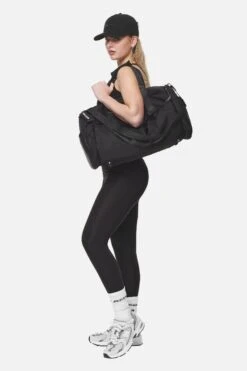 Fels Logo Nylon Sportsbag Black -Pegador Sale Store PGDR NEVER TOO LATE ECOMMERCE FEMALE DAY 2810