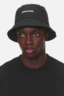 Logo Bucket Hat Black White -Pegador Sale Store PGDR NEVER TOO LATE ECOMMERCE MALE CAPS17