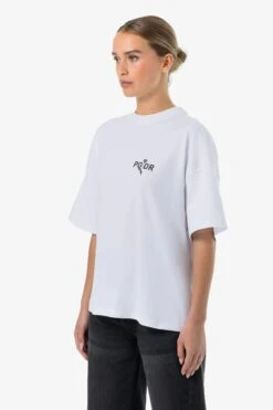 Ailis Oversized Tee White -Pegador Sale Store 24055 PEGADOR Q4 Drop 0558 66ccfaa1 afd3 4dca abfc d74a3f5dcdfd