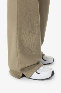 Namy Cargo Sweat Pants Washed Desert Taupe 11 Namy Cargo Sweat Pants Washed Desert Taupe -Pegador Sale Store 24055 PEGADOR Q4 Drop 1015 54ad1baf df6b 4e38 bbcb 9e7e70e4033d