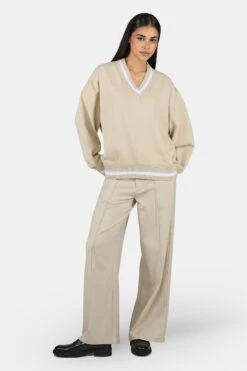 Stina V-Neck Oversized Sweater Washed Light Beige -Pegador Sale Store PGDR 6068 487 Stina V Neck Oversized Sweater Washed Light Beige 6172