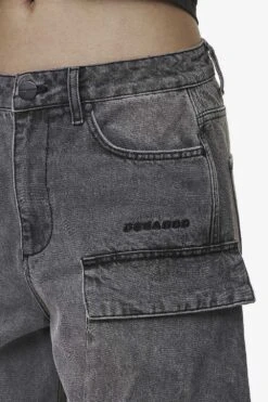 Leli High Waist Cargo Jeans Washed Deep Grey 12 Leli High Waist Cargo Jeans Washed Deep Grey -Pegador Sale Store PGDR MOST ALIVE ECOMMERCE WOMENS PANTS2921