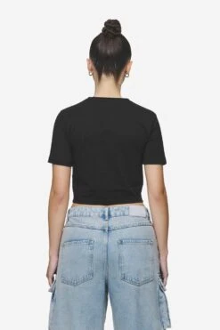 Jenna Cropped Baby Tee Black -Pegador Sale Store PGDR Next Wave E COMMERCE WMNS DAY 246304